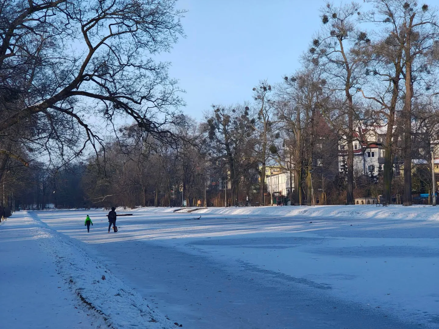 Wchodzenie na lód na Kanale Bydgoskim było i jest niebezpieczne (fot. Facebook)